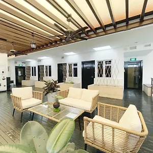 Hotel The Snooze Marine Parade ***