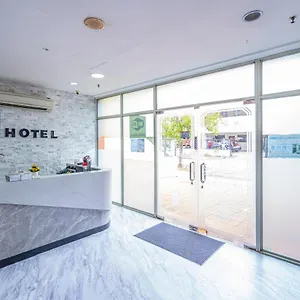 Hotel K 12 **