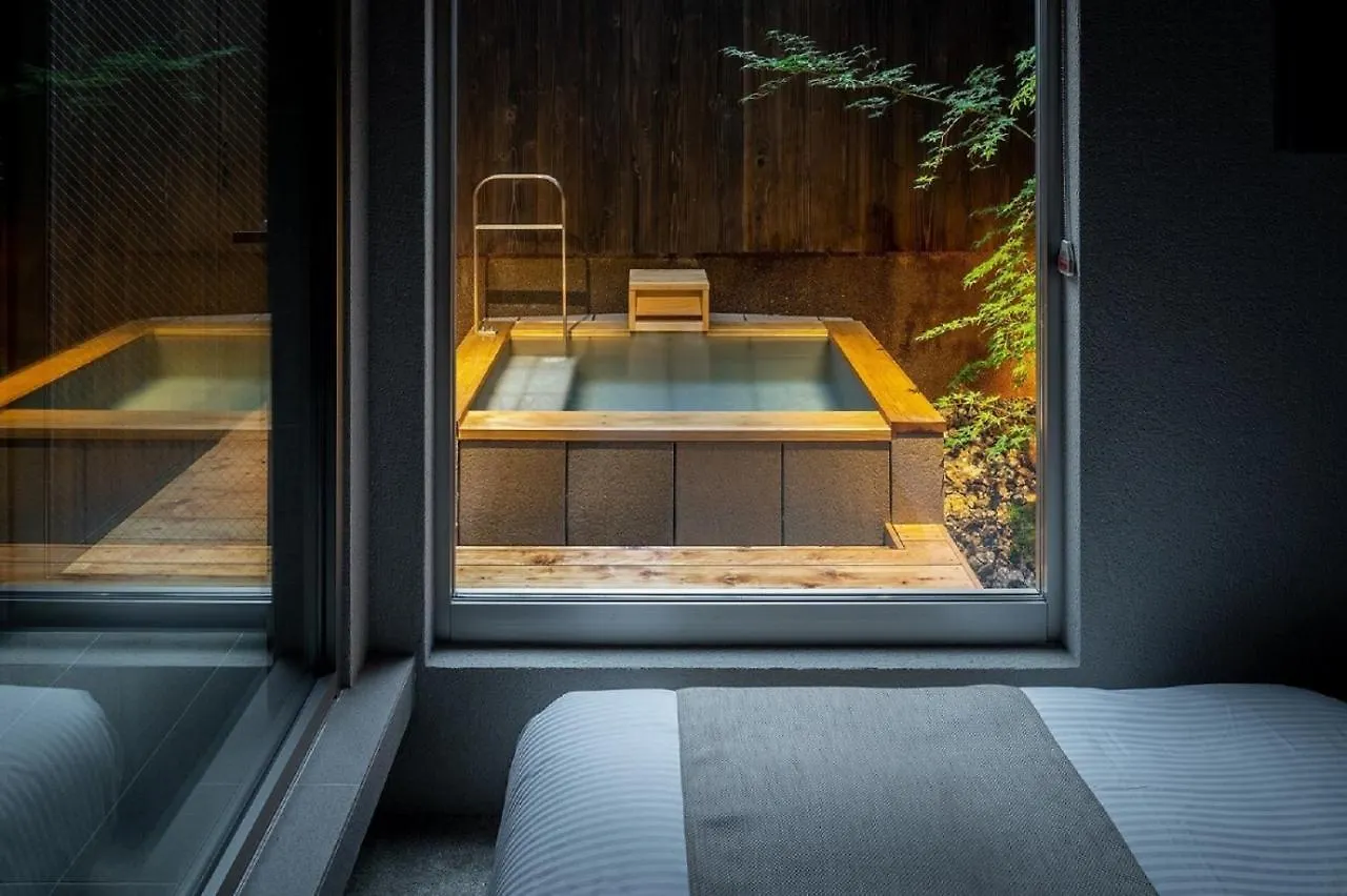 Ryokan Nazuna Kyoto Tsubaki St.